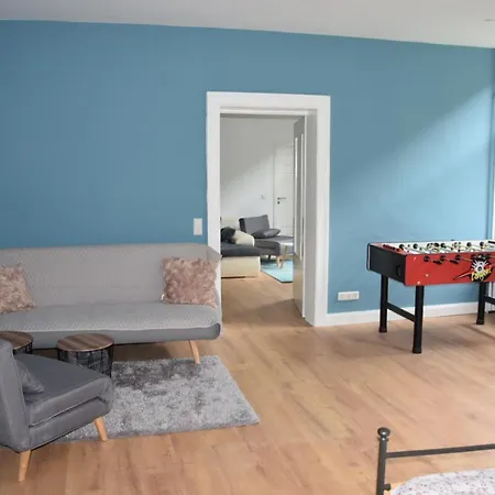 Apartment Bett Im Bahnhof Ferienwohnung Kastanienblute